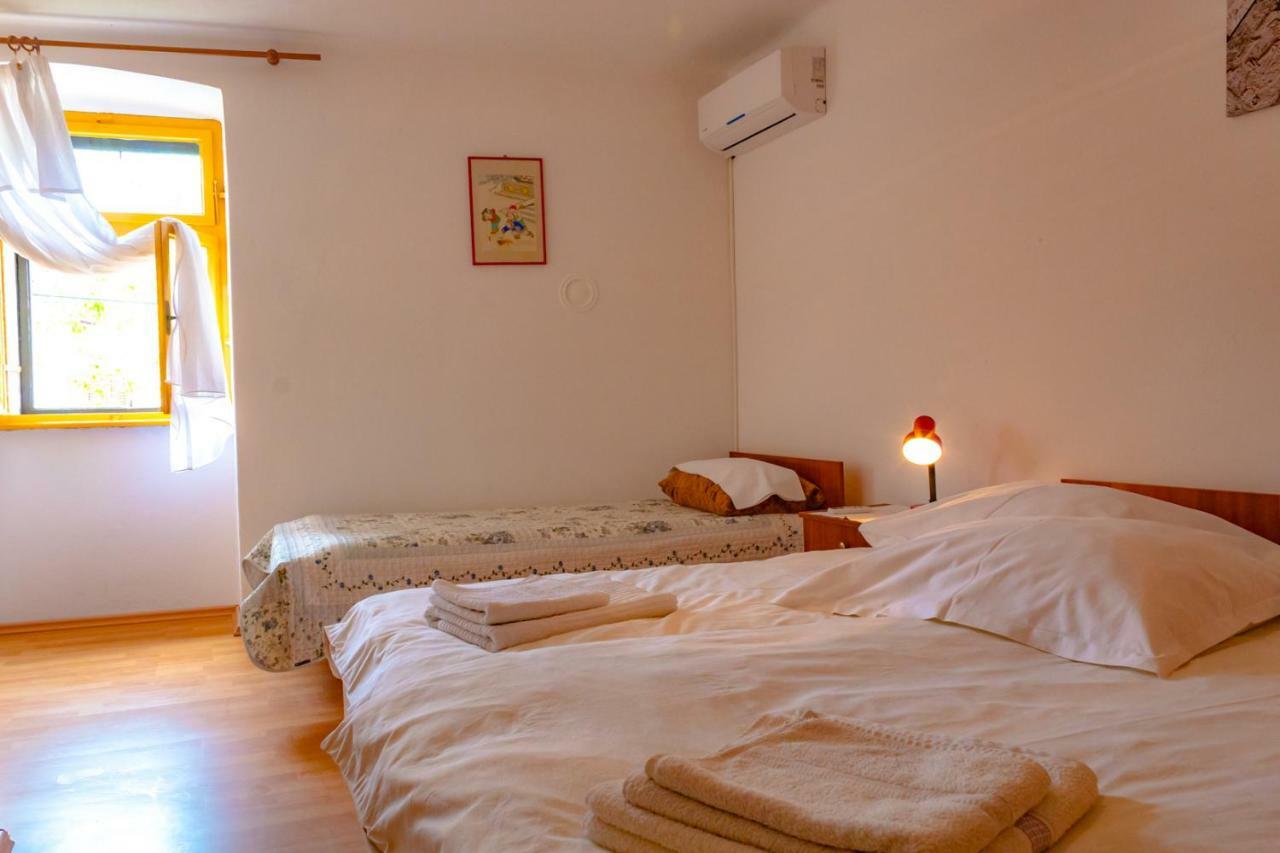 Kuca Za Odmor Kornic Villa Kültér fotó