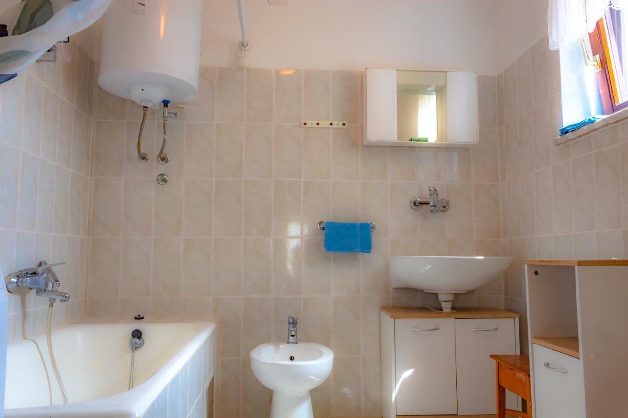 Kuca Za Odmor Kornic Villa Kültér fotó